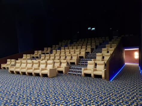 cinema schedule robinsons galleria south